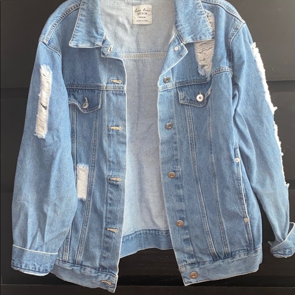 Distressed Denim/Jean Jacket!